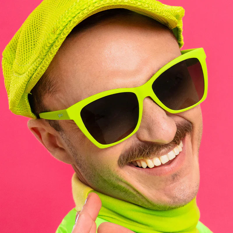 Syntynyt kateelliseksi